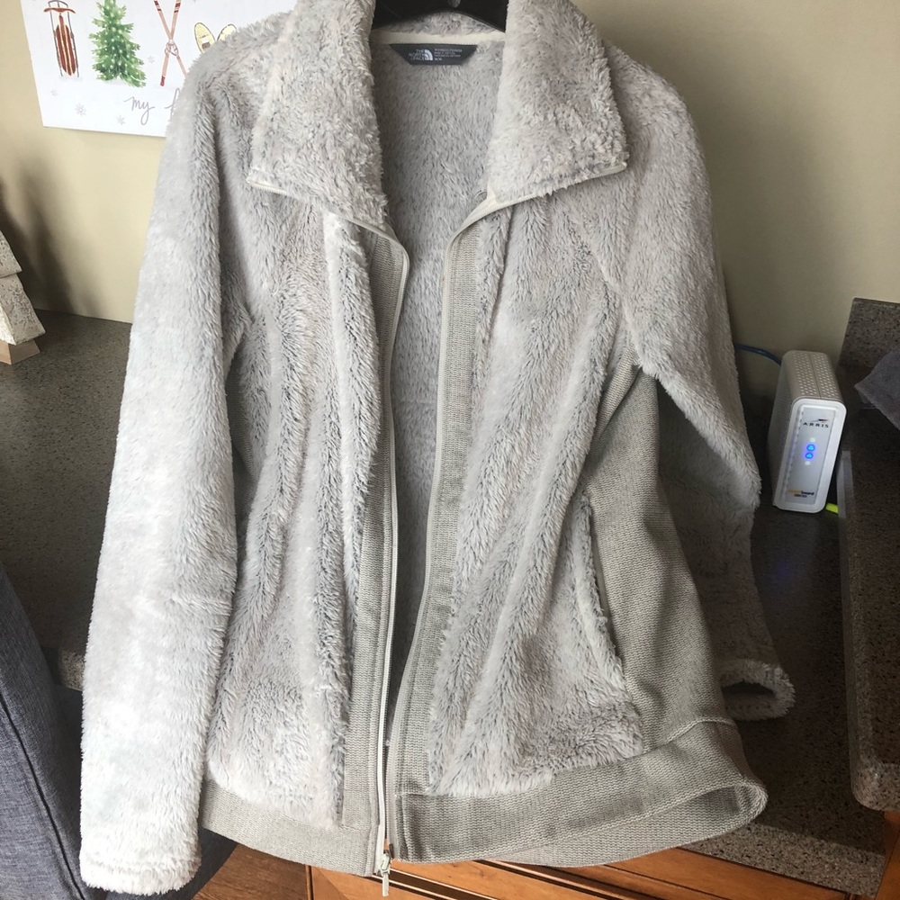 The north face women’s furry fleece zip up